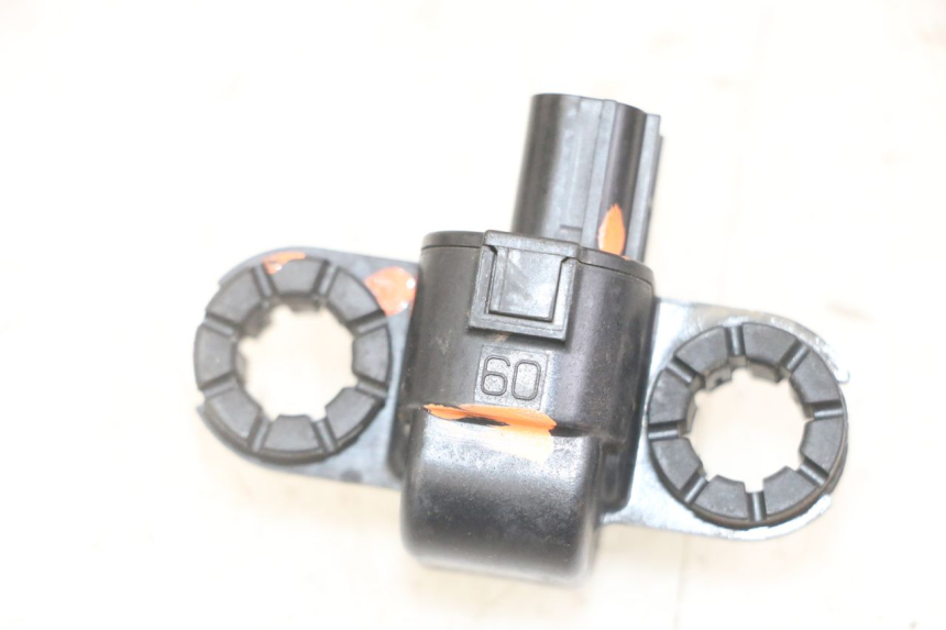 photo de SENSOR DE QUEDA HONDA CRF-F CRF F 110 (2019 - 2022) - Zoom do estado de desgaste