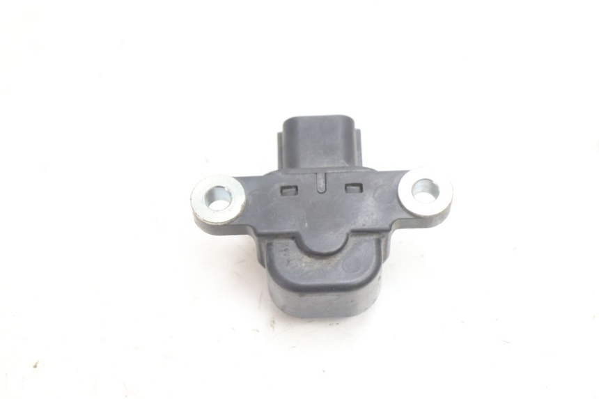 photo de SENSOR DE QUEDA KAWASAKI ER-6 ER6 N 650 (2005 - 2009) - Zoom do estado de desgaste