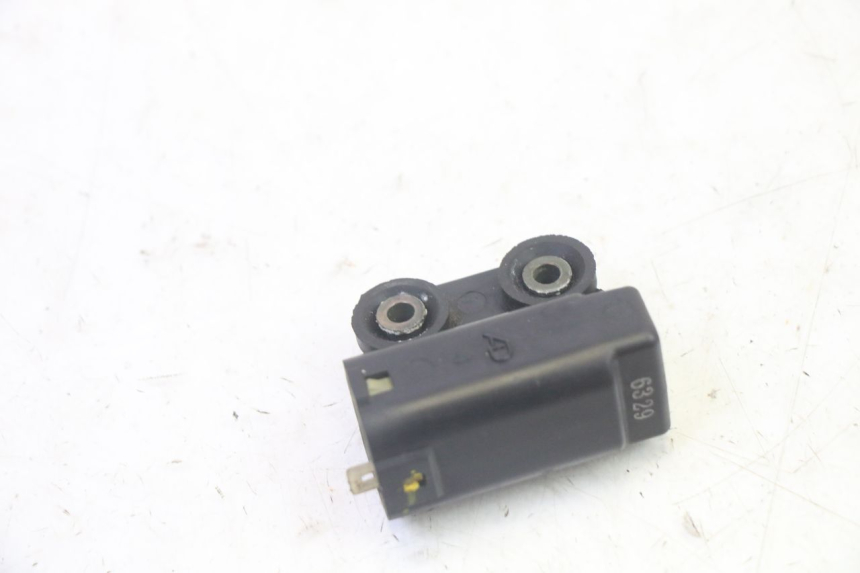 photo de SENSOR DE QUEDA YAMAHA FZ6 N FAZER 600 (2004 - 2006) - Zoom do estado de desgaste
