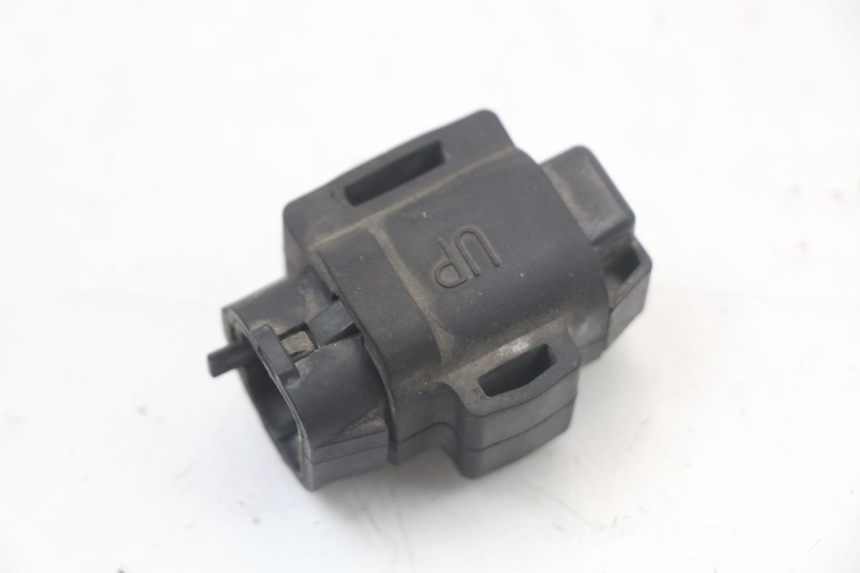 photo de SENSOR DE QUEDA SUZUKI GSR 750 (2011 - 2017) - Detalhe da peça
