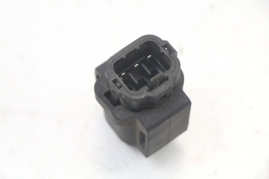 photo de SENSOR DE QUEDA SUZUKI GSR 750 (2011 - 2017) - Zoom do estado de desgaste