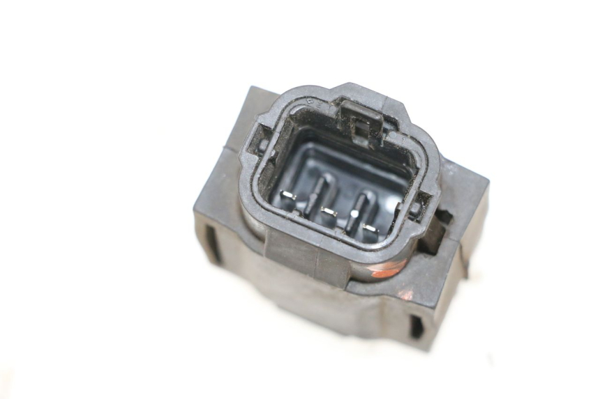 photo de SENSOR DE QUEDA SUZUKI GSXR GSX-R 1000 (2003 - 2004) - Outro ângulo de visão