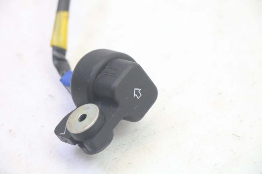 photo de SENSOR DE QUEDA PIAGGIO MP3 HPE 350 (2018 - 2020) - Detalhe da peça