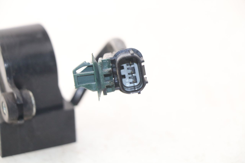 photo de SENSOR DE QUEDA HONDA NSS EX FORZA 250 (2005 - 2013) - Outro ângulo de visão