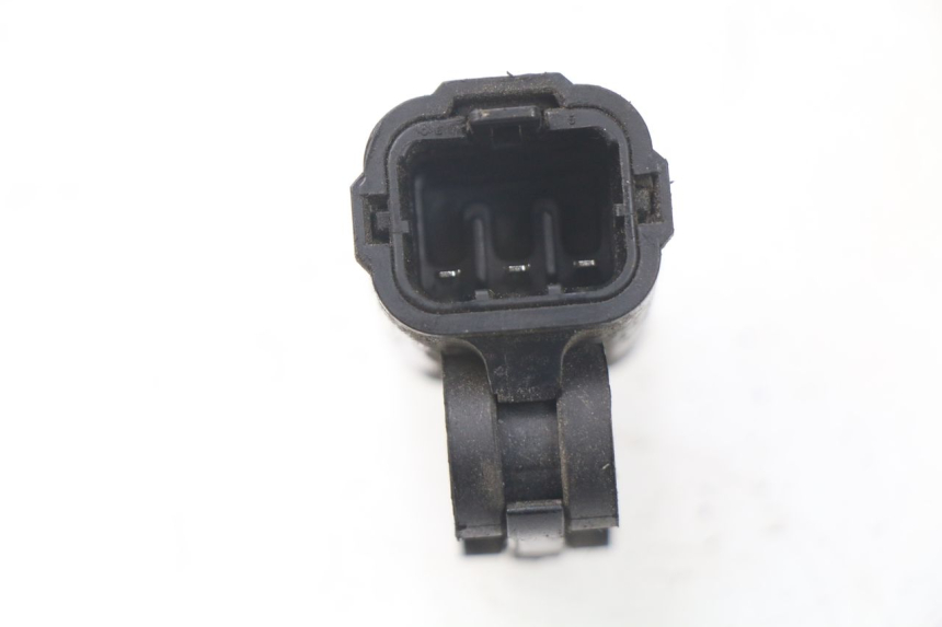 photo de SENSOR DE QUEDA TRIUMPH SPRINT ST ABS 1050 (2005 - 2007) - Zoom do estado de desgaste