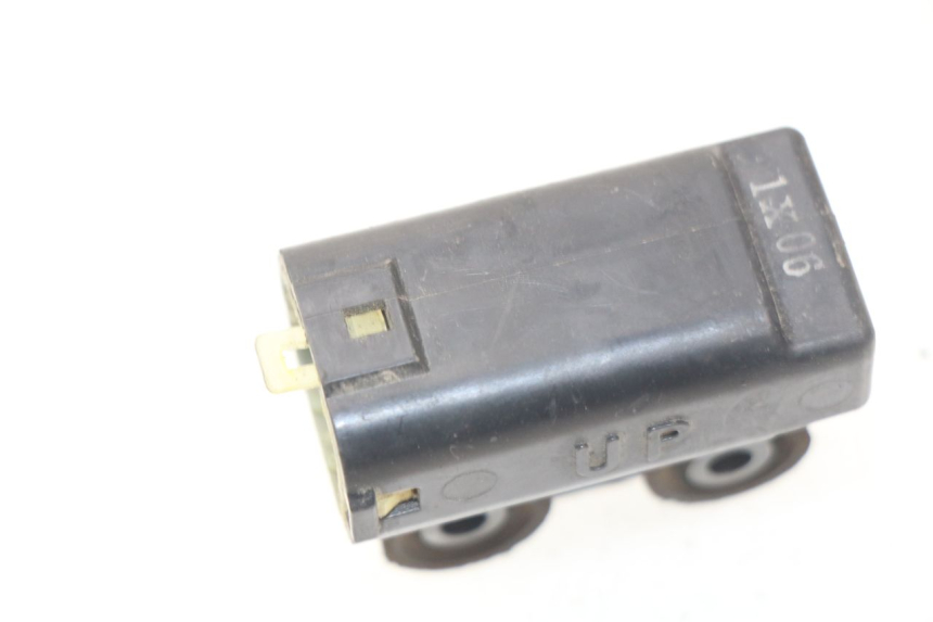 photo de SENSOR DE QUEDA YAMAHA TDM ABS 900 (2002 - 2014) - Detalhe da peça