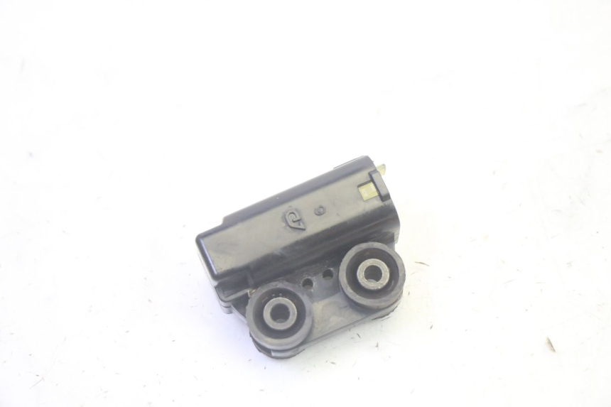 photo de SENSOR DE QUEDA YAMAHA TDM ABS 900 (2002 - 2014) - Zoom do estado de desgaste