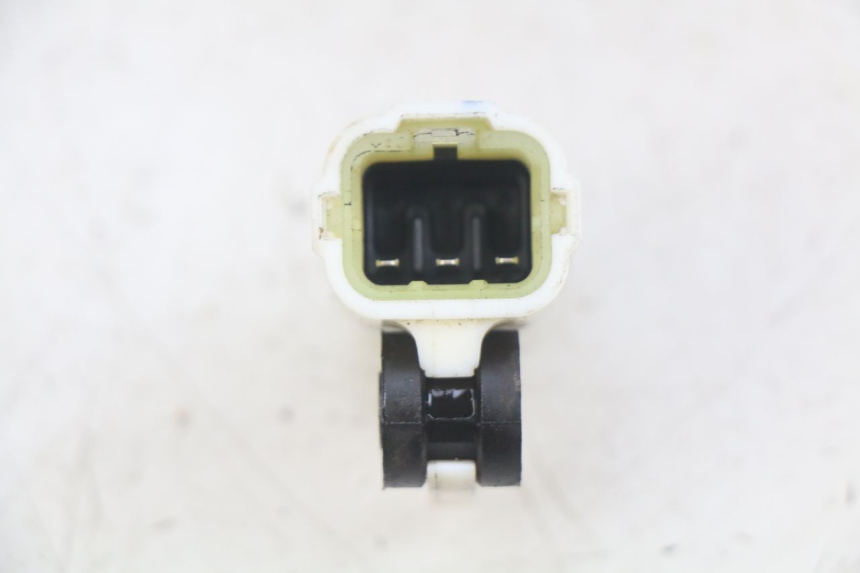 photo de SENSOR DE QUEDA YAMAHA X-MAX XMAX 125 (2010 - 2013) - Zoom do estado de desgaste