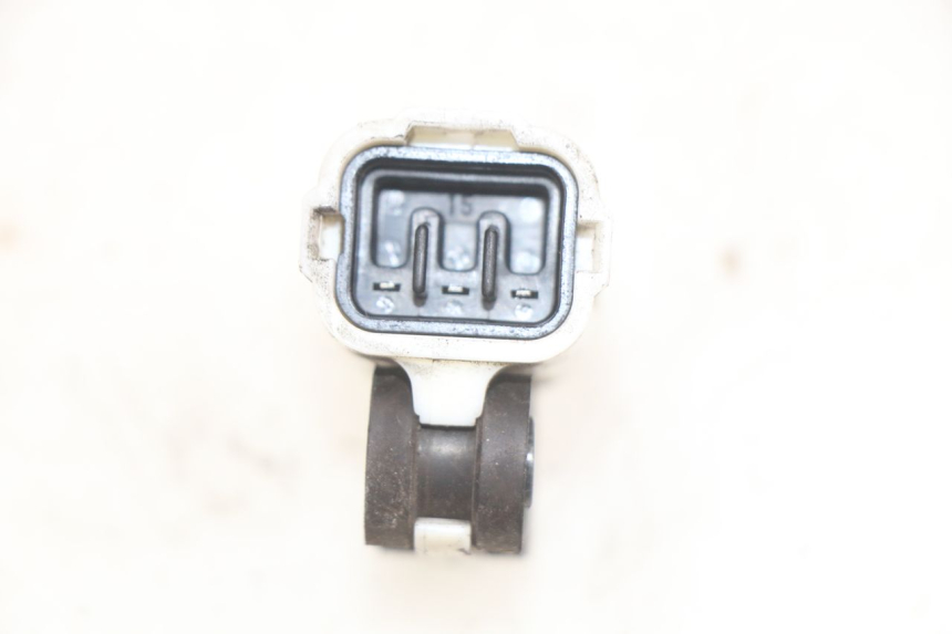 photo de SENSOR DE QUEDA YAMAHA X-MAX XMAX 125 (2010 - 2013) - Zoom do estado de desgaste