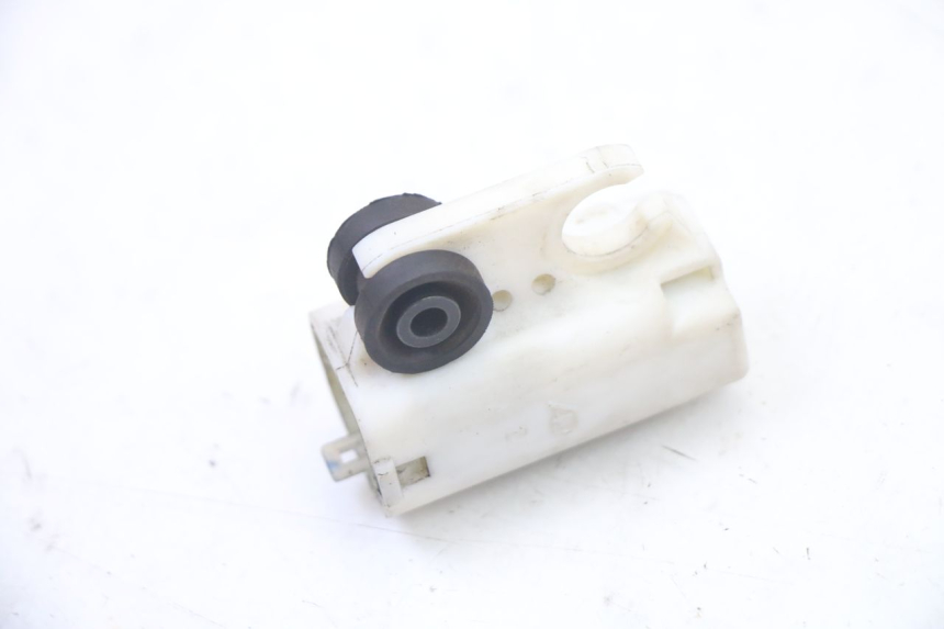 photo de SENSOR DE QUEDA YAMAHA X-MAX XMAX 125 (2010 - 2013) - Outro ângulo de visão