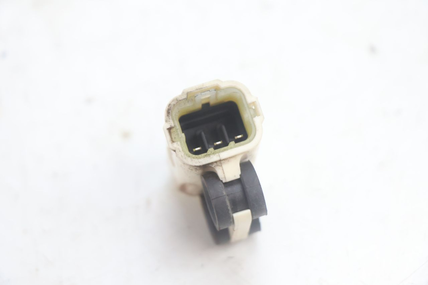 photo de SENSOR DE QUEDA YAMAHA XMAX X-MAX 125 (2006 - 2009) - Zoom do estado de desgaste
