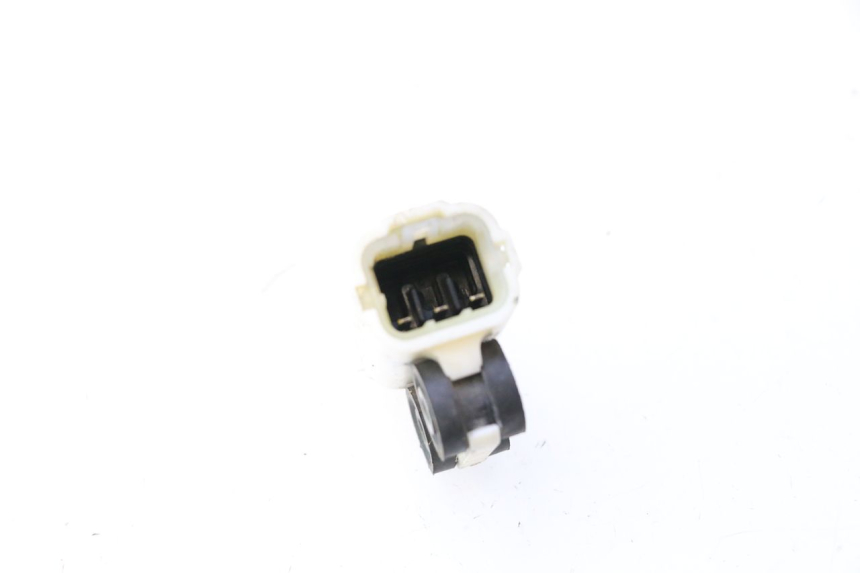 photo de SENSOR DE QUEDA YAMAHA XP T-MAX ABS 500 (2005 - 2005) - Zoom do estado de desgaste