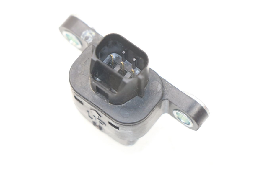 photo de SENSOR DE QUEDA KAWASAKI Z Z900 900 (2017 - 2019) - Detalhe da peça