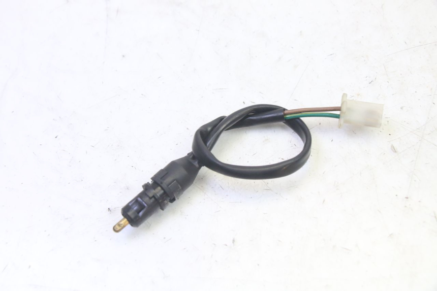 photo de SENSOR DE ABERTURA DO BAÚ QUADRO 4 4D 350 (2015 - 2018) - Zoom do estado de desgaste