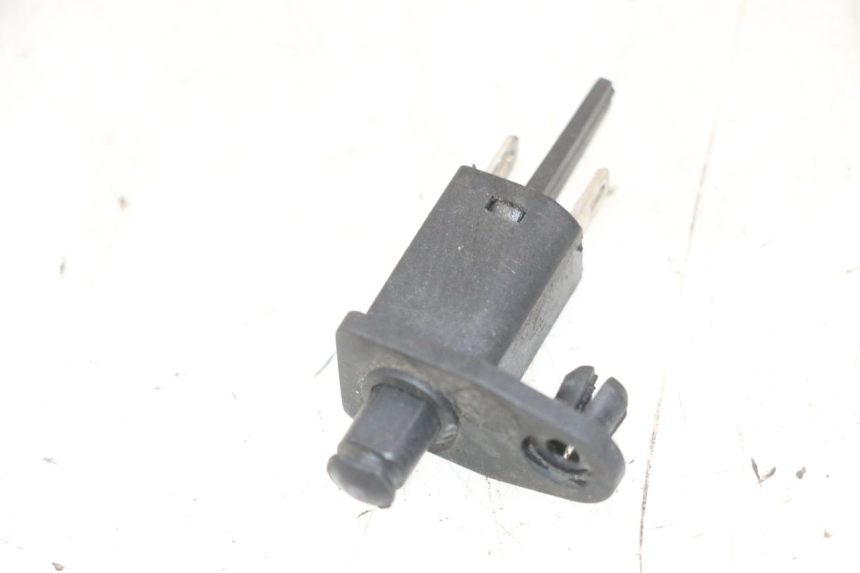 photo de SENSOR DE ABERTURA DO BAÚ PIAGGIO MP3 LT 300 (2010 - 2016) - Vista principal