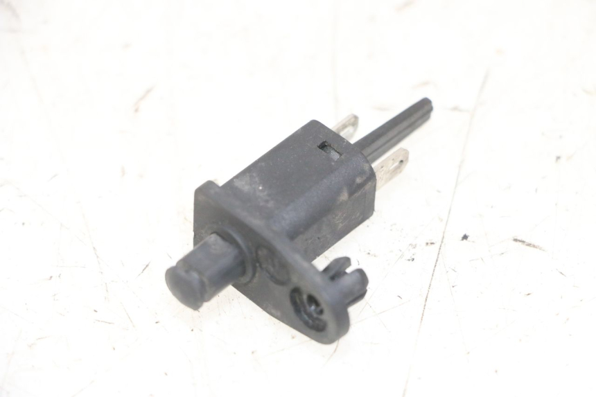 photo de SENSOR DE ABERTURA DO BAÚ PIAGGIO MP3 LT 300 (2010 - 2016) - Vista principal