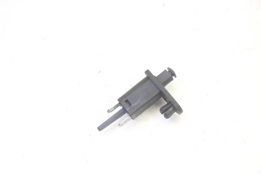 photo de SENSOR DE ABERTURA DO BAÚ PIAGGIO MP3 LT 300 (2010 - 2016) - Detalhe da peça