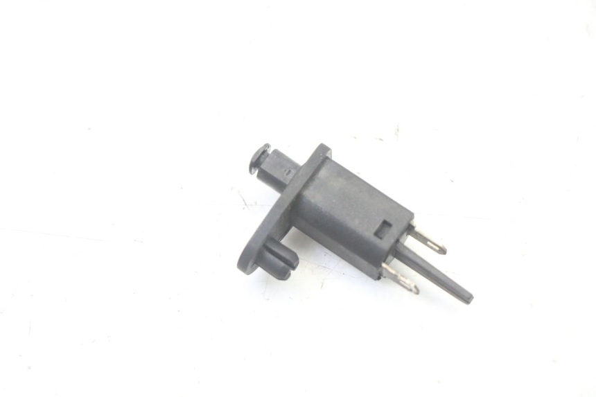 photo de SENSOR DE ABERTURA DO BAÚ PIAGGIO MP3 500 (2011 - 2015) - Vista principal