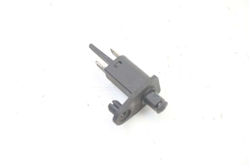 photo de SENSOR DE ABERTURA DO BAÚ PIAGGIO MP3 500 (2011 - 2015) - Detalhe da peça