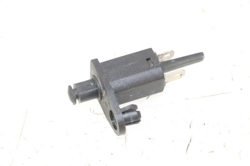 photo de SENSOR DE ABERTURA DO BAÚ PIAGGIO MP3 500 (2011 - 2015) - Zoom do estado de desgaste