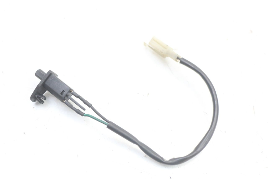 photo de SENSOR DE ABERTURA DO BAÚ PEUGEOT SATELIS 125 (2010 - 2012) - Outro ângulo de visão