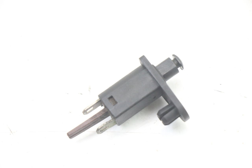 photo de SENSOR DE ABERTURA DO BAÚ PIAGGIO X8 125 (2004 - 2007) - Vista principal