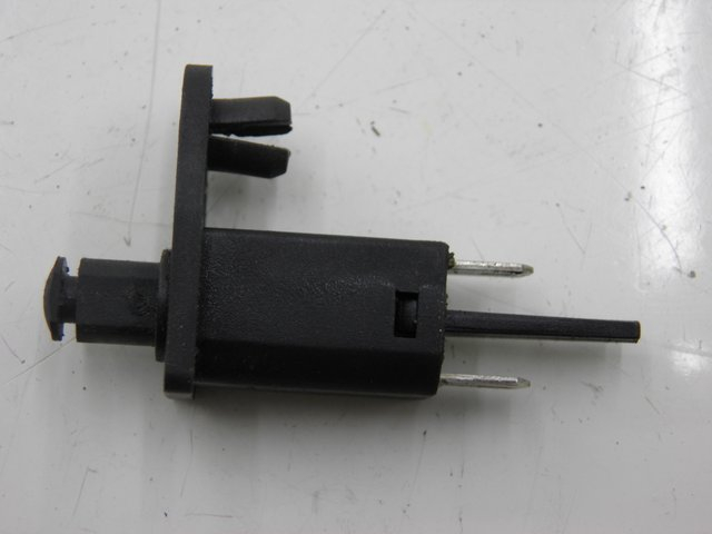 photo de SENSOR DE ABERTURA DO BAÚ PIAGGIO X9 EVOLUTION 125 (2003 - 2007) - Vista principal