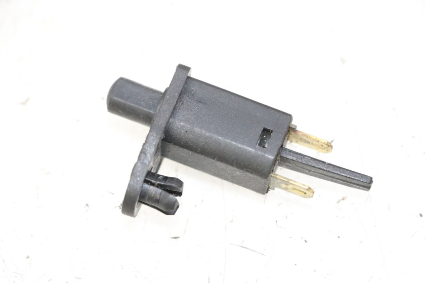 photo de SENSOR DE ABERTURA DO BAÚ PEUGEOT SATELIS 125 (2013 - 2018) - Zoom do estado de desgaste