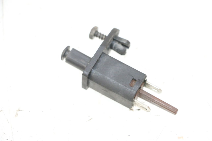 photo de SENSOR DE ABERTURA DO BAÚ PIAGGIO X8 125 (2004 - 2007) - Zoom do estado de desgaste