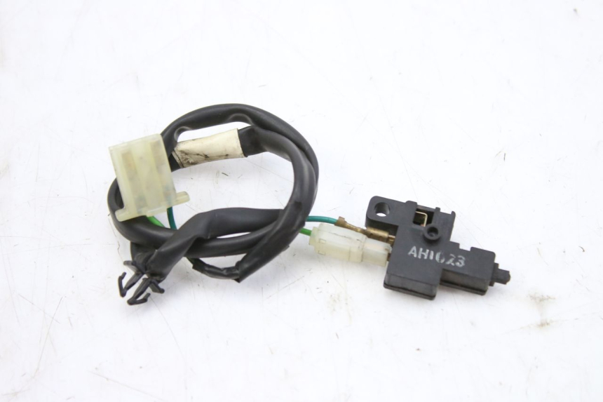 photo de SENSOR DE ABERTURA DO BANCO HONDA FES S-WING SWING ABS 125 (2007 - 2015) - Vista principal