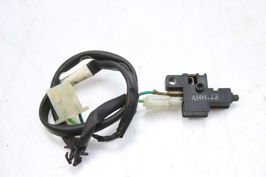 photo de SENSOR DE ABERTURA DO BANCO HONDA FES S-WING SWING ABS 125 (2007 - 2015) - Detalhe da peça