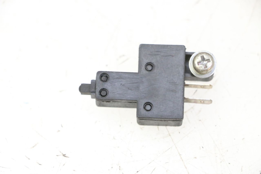 photo de SENSOR DE ABERTURA DO BANCO HONDA FES S-WING SWING ABS 125 (2007 - 2015) - Detalhe da peça