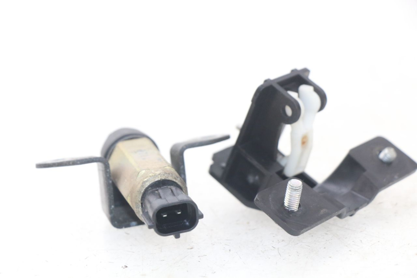 photo de SENSOR DE ABERTURA DO BANCO YAMAHA FJR ABS 1300 (2006 - 2012) - Zoom do estado de desgaste