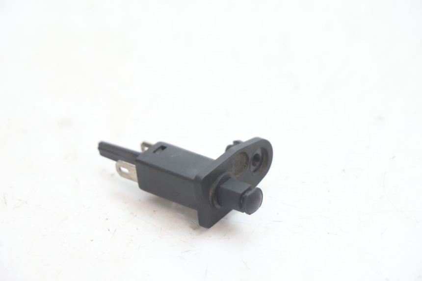 photo de SENSOR DE ABERTURA DO BANCO PIAGGIO MP3 LT 300 (2010 - 2016) - Detalhe da peça