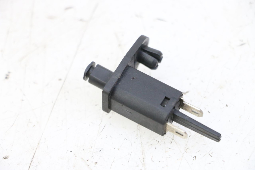 photo de SENSOR DE ABERTURA DO BANCO PIAGGIO MP3 500 (2014 - 2017) - Detalhe da peça
