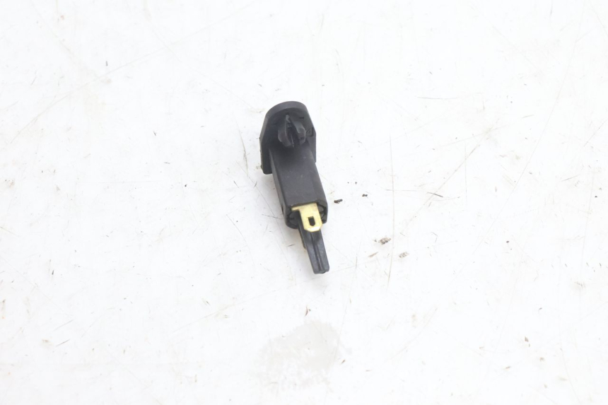 photo de SENSOR DE ABERTURA DO BANCO PEUGEOT SATELIS 125 (2013 - 2018) - Zoom do estado de desgaste