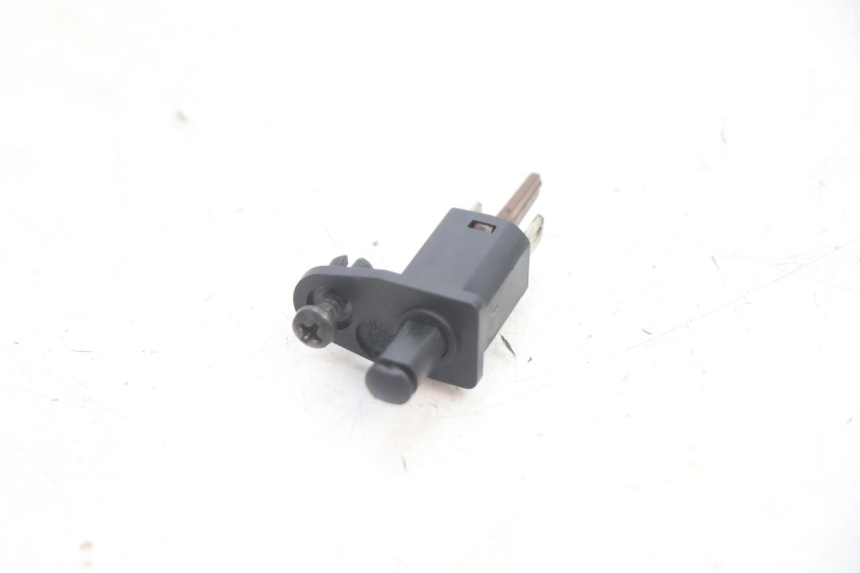 photo de SENSOR DE ABERTURA DO ASSENTO PIAGGIO X8 STREET 125 (2006 - 2007) - Zoom do estado de desgaste