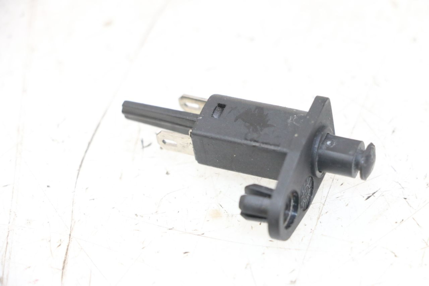 photo de SENSOR DE ABERTURA DO BANCO PIAGGIO XEVO - X EVO 125 (2007 - 2017) - Detalhe da peça