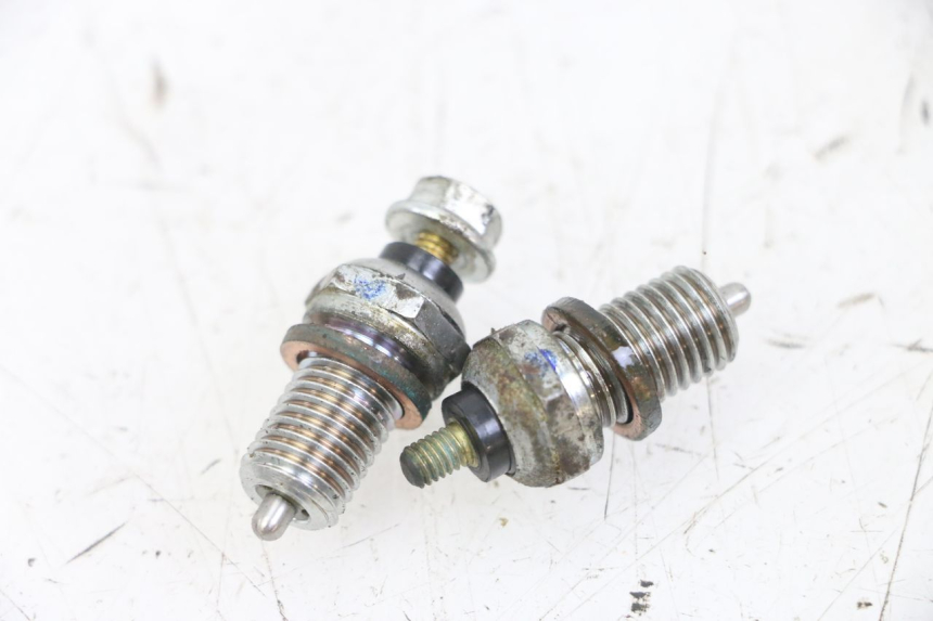 photo de SENSOR DE PONTO MORTO HONDA CB R 1000 (2018 - 2023) - Zoom do estado de desgaste