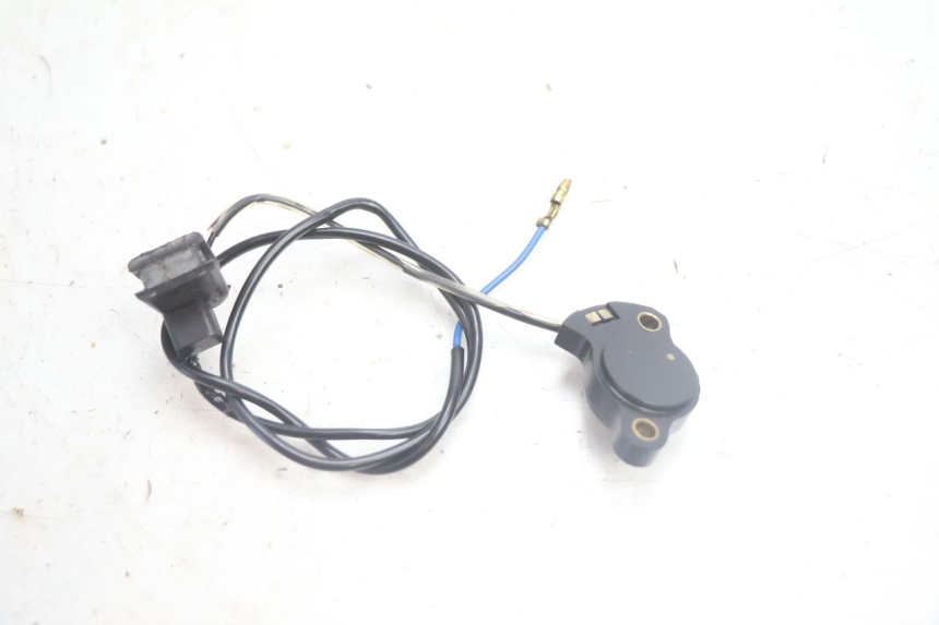 photo de SENSOR DE PONTO MORTO SUZUKI DR S 600 (1985 - 1989) - Zoom do estado de desgaste