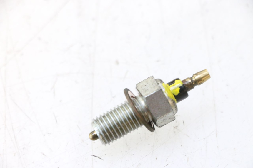 photo de SENSOR DE PONTO MORTO YAMAHA FZ8 800 (2010 - 2016) - Zoom do estado de desgaste
