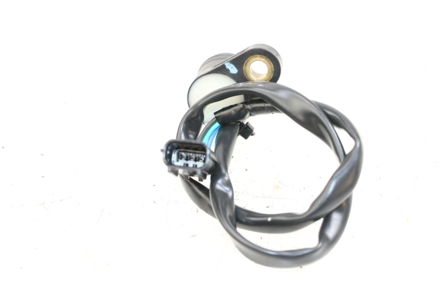 photo de SENSOR DE PONTO MORTO KAWASAKI NINJA 400 (2018 - 2023) - Zoom do estado de desgaste
