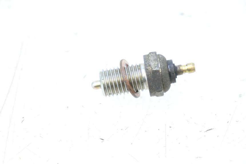 photo de SENSOR DE PONTO MORTO HONDA NTV DEAUVILLE 650 (2001 - 2006) - Zoom do estado de desgaste