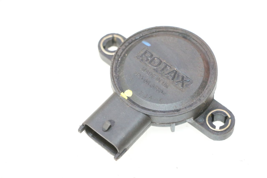 photo de SENSOR DE PONTO MORTO CAN-AM SPYDER RS 1000 (2008 - 2012) - Vista principal