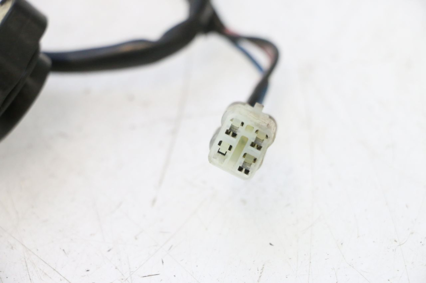 photo de SENSOR DE PONTO MORTO SUZUKI SV S 650 (2003 - 2009) - Pontos de fixação