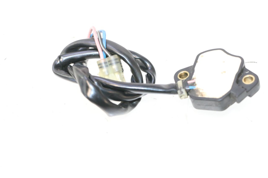 photo de SENSOR DE PONTO MORTO SUZUKI SV S 650 (2003 - 2009) - Detalhe da peça