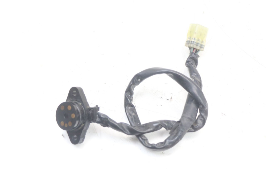 photo de SENSOR DE PONTO MORTO YAMAHA FJR ABS 1300 (2006 - 2012) - Zoom do estado de desgaste