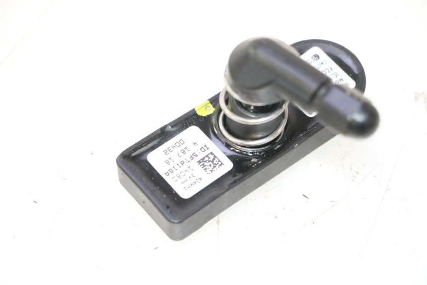 photo de SENSOR DE PRESSÃO DOS PNEUS HARLEY DAVIDSON ROAD GLIDE FLTRXSE 1920 (2018 - 2022) - Outro ângulo de visão