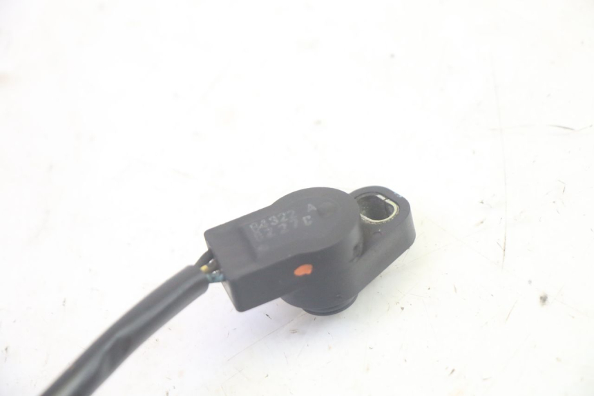 photo de SENSOR TPS SUZUKI BURGMAN EXECUTIVE ABS 650 (2006 - 2012) - Zoom do estado de desgaste