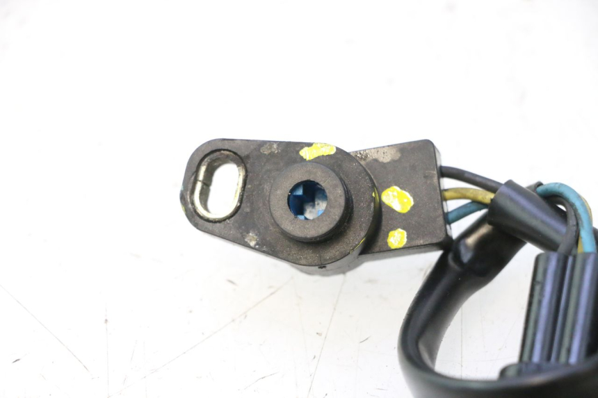 photo de SENSOR TPS SUZUKI BURGMAN EXECUTIVE ABS 650 (2006 - 2012) - Pontos de fixação